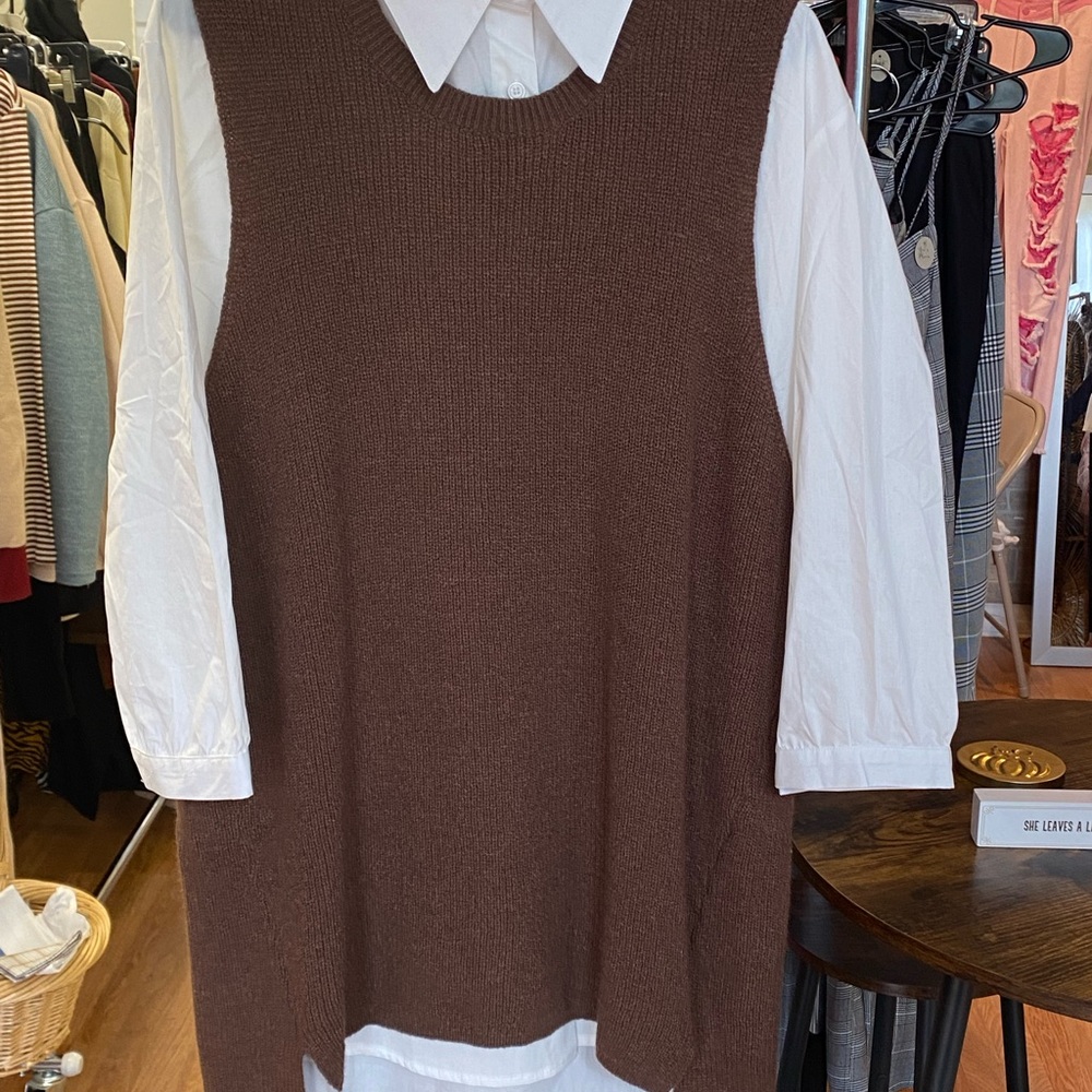 Hi-Low Brown Sweater Dress With White Shirt - Picture 9 of 10